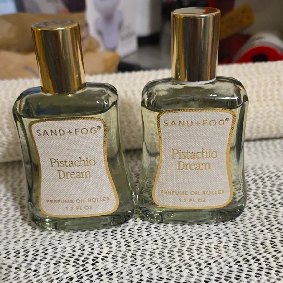 Enjoy TWO Sand + Fog PISTACHIO OIL ROLLER - Picture 1 of 1